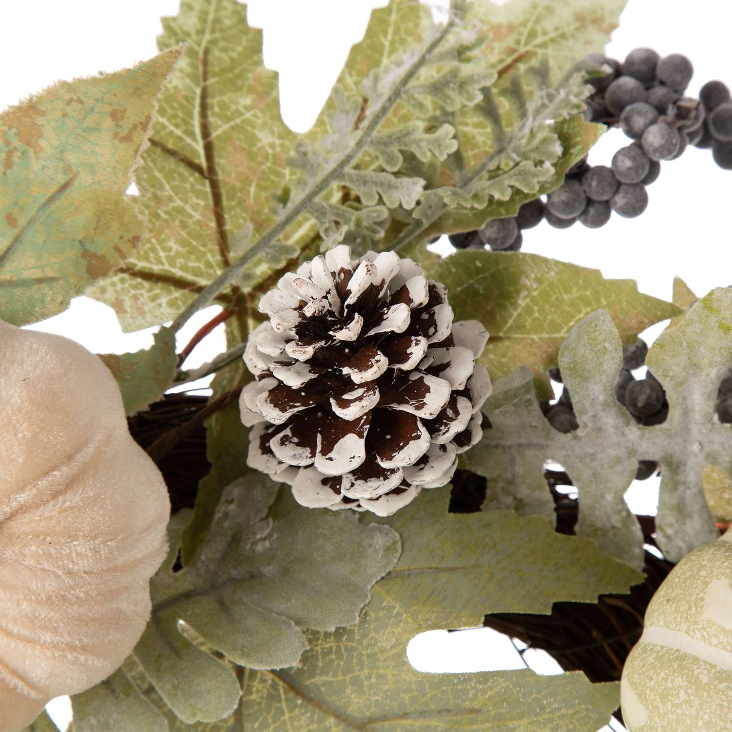 Glitzhome 5 In. Pumpkin Wreath With Green Leaf And Berries Fall Decor - Image 3